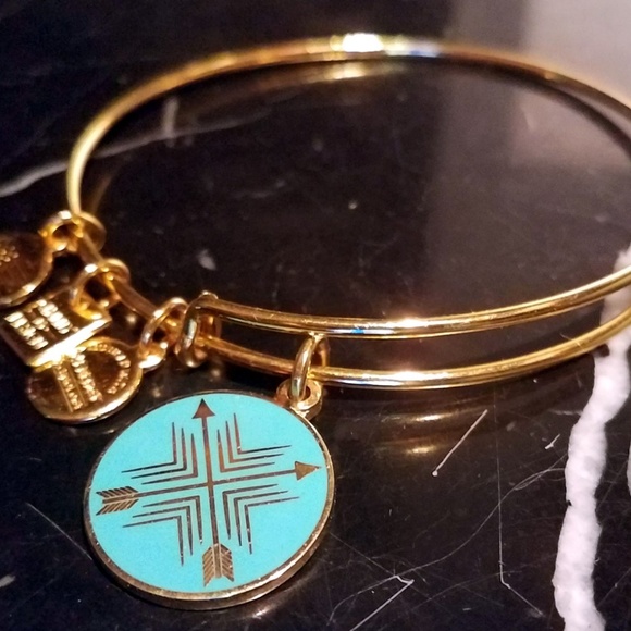 Alex and Ani Arrows of Friendship Union Bond Direc - Picture 3 of 5